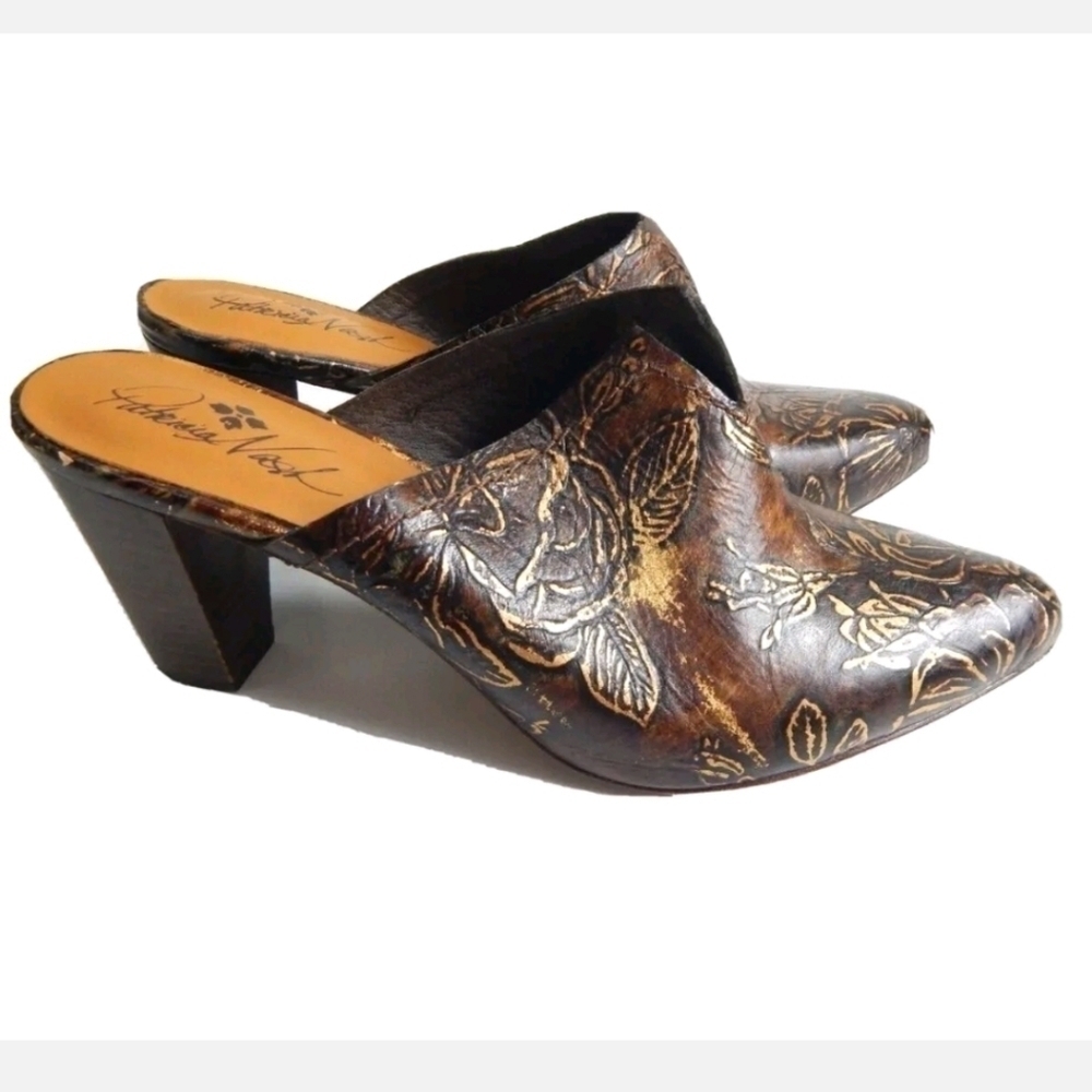 Patricia Nash Ruffina Floral Embossed Mules